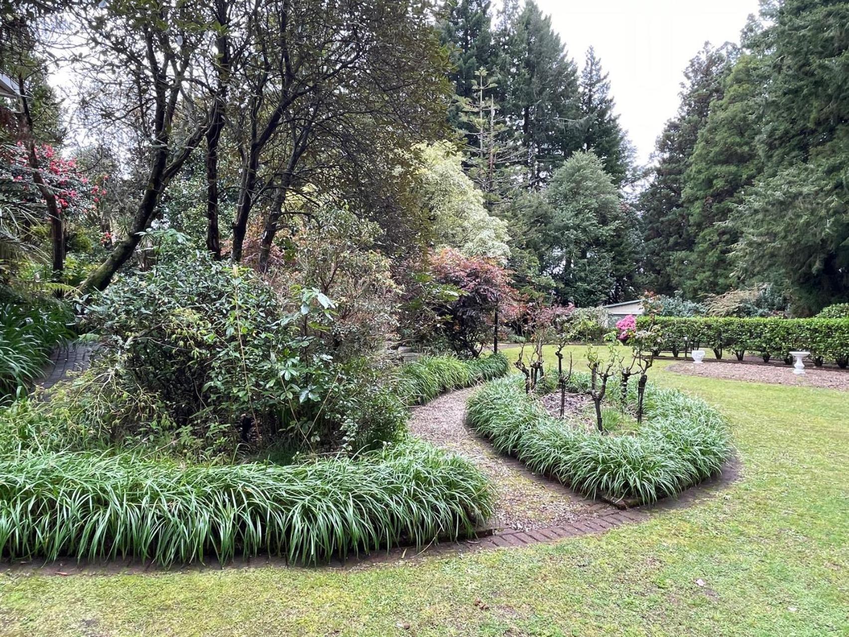 Garden Paradise In Rotorua With Pool Eksteriør bilde